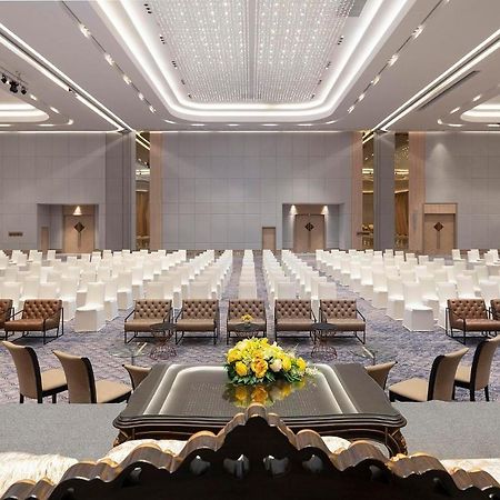 Asawin Grand Convention Hotel Bangkok Extérieur photo
